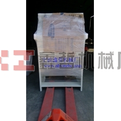 鋁壓鑄噴砂機(jī)，五金汽配噴砂機(jī)，亞克力噴砂機(jī)